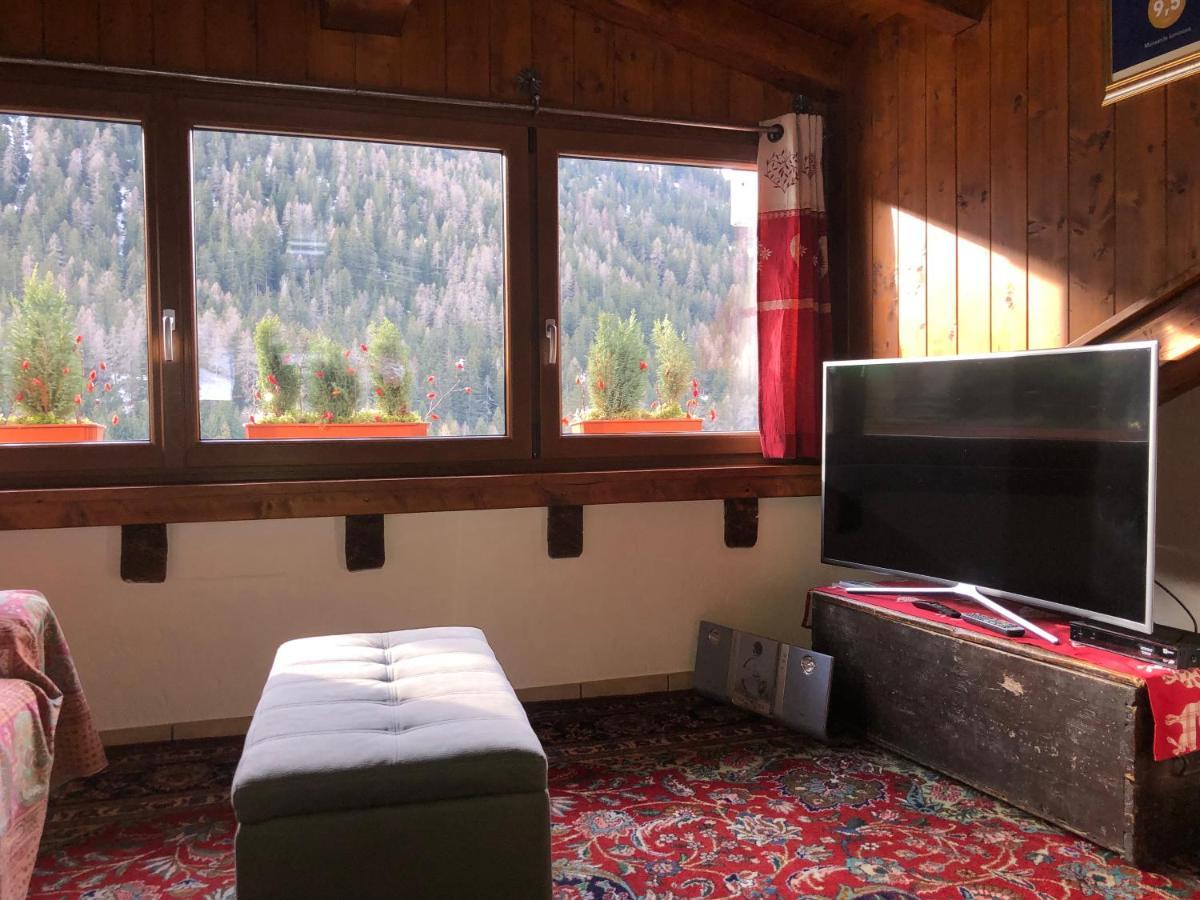 Mansarda Luminosa Apartment *